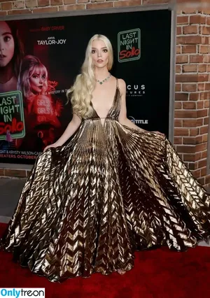 Anya Taylor-Joy / Anya Taylor Joy / anyataylorjoy nude photo #1938