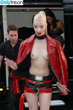 Anya Taylor-Joy / Anya Taylor Joy / anyataylorjoy nude photo #1965