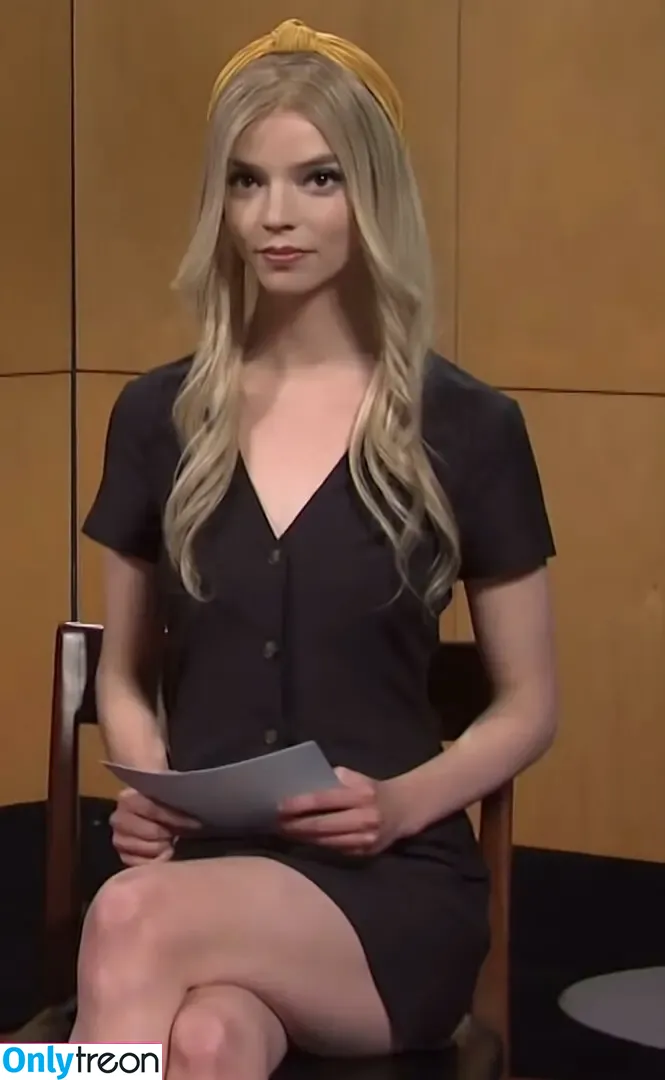 Anya Taylor-Joy nude photo #1111 (Anya Taylor Joy / anyataylorjoy)