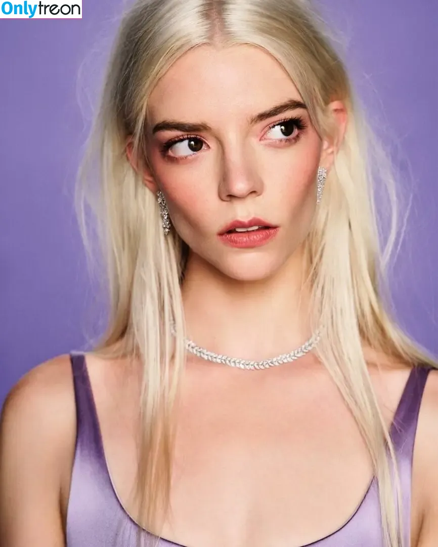 Anya Taylor-Joy nude photo #1161 (Anya Taylor Joy / anyataylorjoy)