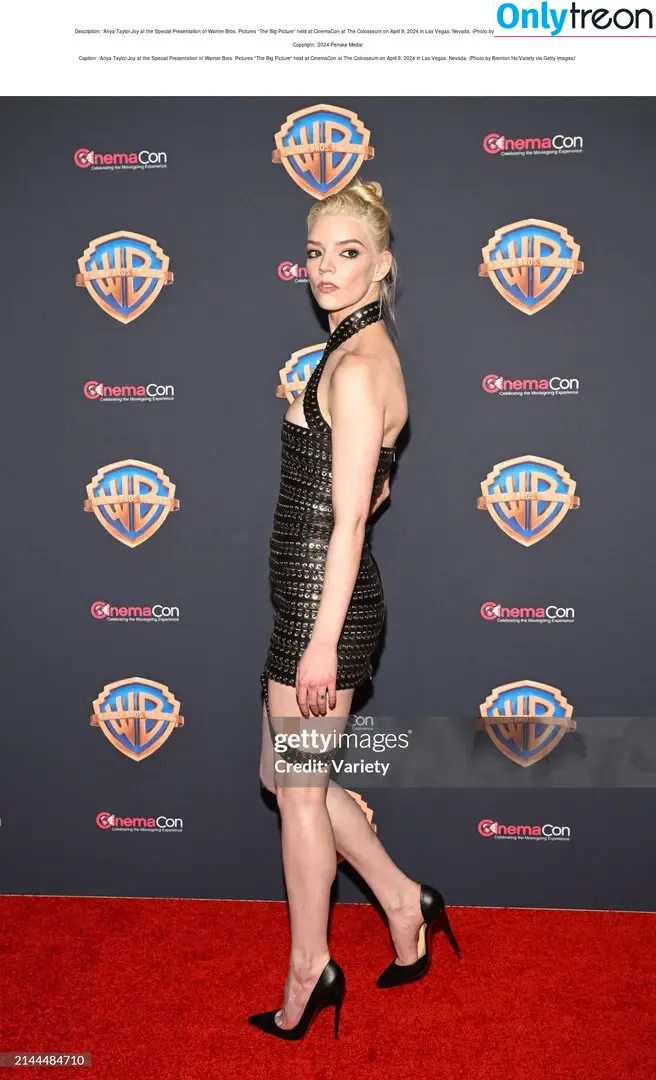 Anya Taylor-Joy nude photo #1520 (Anya Taylor Joy / anyataylorjoy)