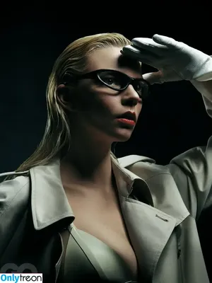 Anya Taylor-Joy / Anya Taylor Joy / anyataylorjoy nude photo #2000