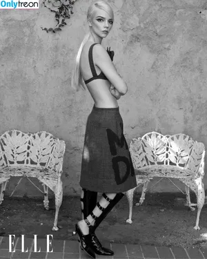 Anya Taylor-Joy / Anya Taylor Joy / anyataylorjoy nude photo #2773