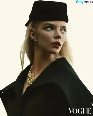 Anya Taylor-Joy / Anya Taylor Joy / anyataylorjoy nude photo #2781