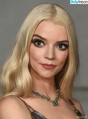 Anya Taylor-Joy / Anya Taylor Joy / anyataylorjoy nude photo #2796