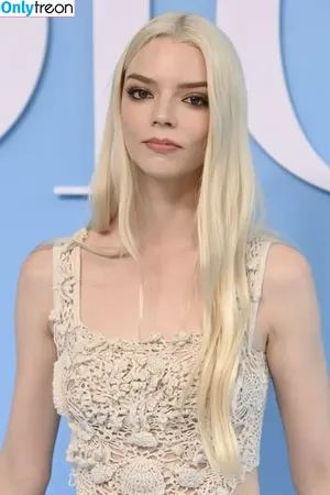 Anya Taylor-Joy / Anya Taylor Joy / anyataylorjoy nude photo #2875