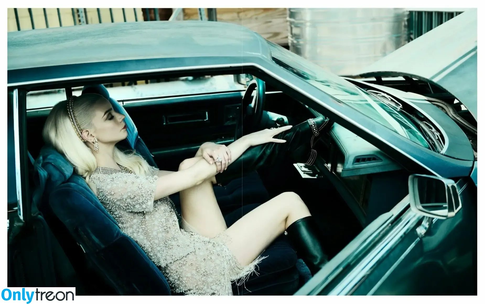 Anya Taylor-Joy nude photo #2787 (Anya Taylor Joy / anyataylorjoy)