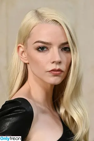 Anya Taylor-Joy / Anya Taylor Joy / anyataylorjoy nude photo #3106