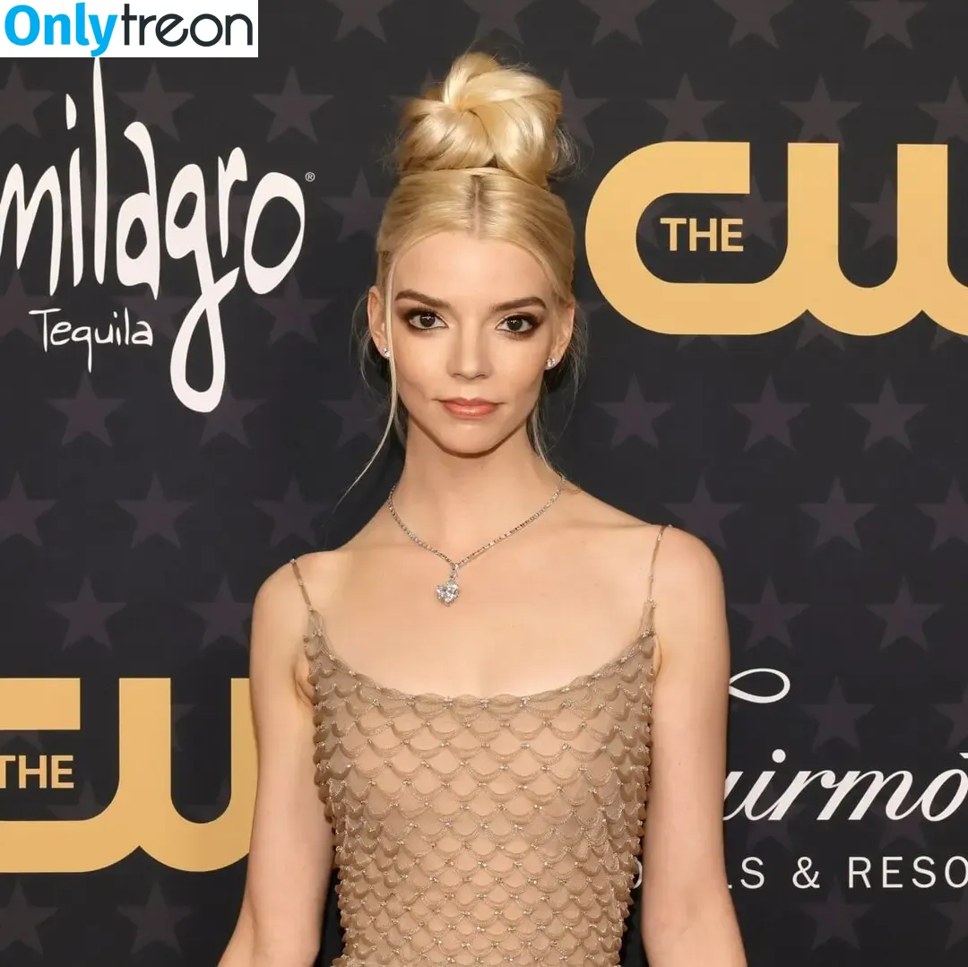 Anya Taylor nude photo #0002 (Anya Taylor)