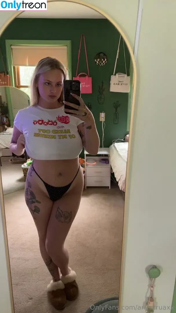 Anyatruaxx nude photo #0202 (anyatruax)