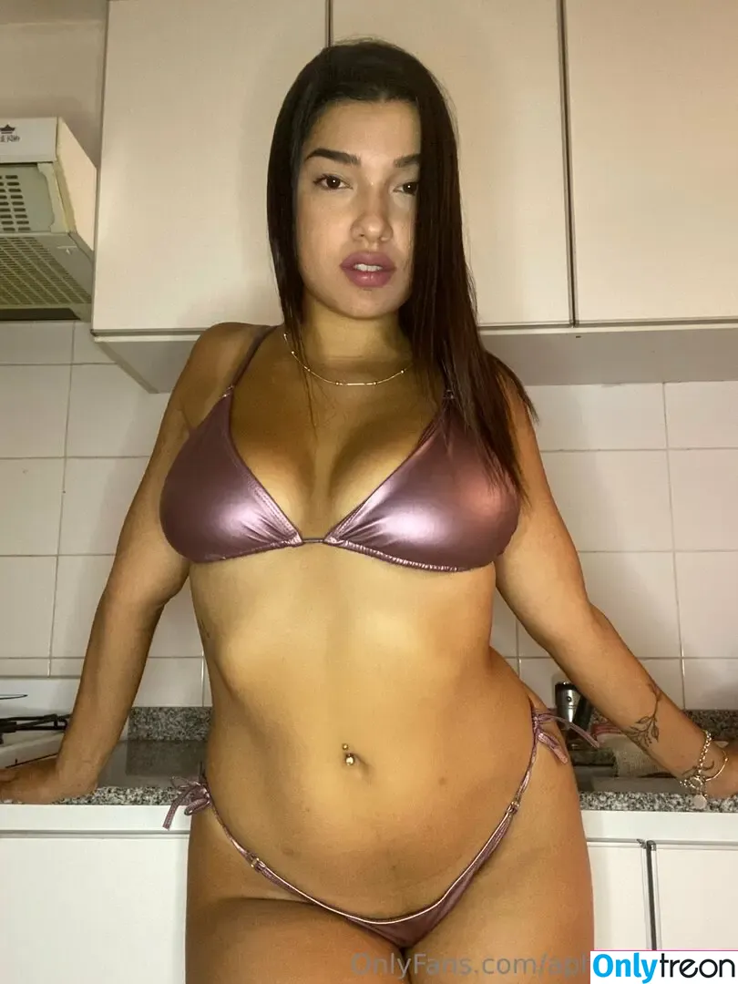 aphrodite.ben nude photo #0042 (amna._.ben)