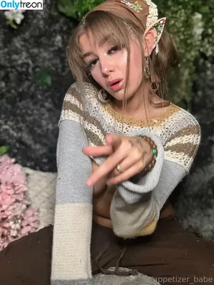  nude photo #0006