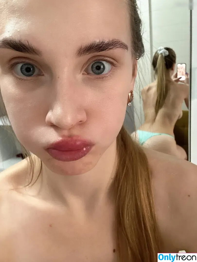Aprikosin nude photo #0153 (aprikosin3 / valerycat)