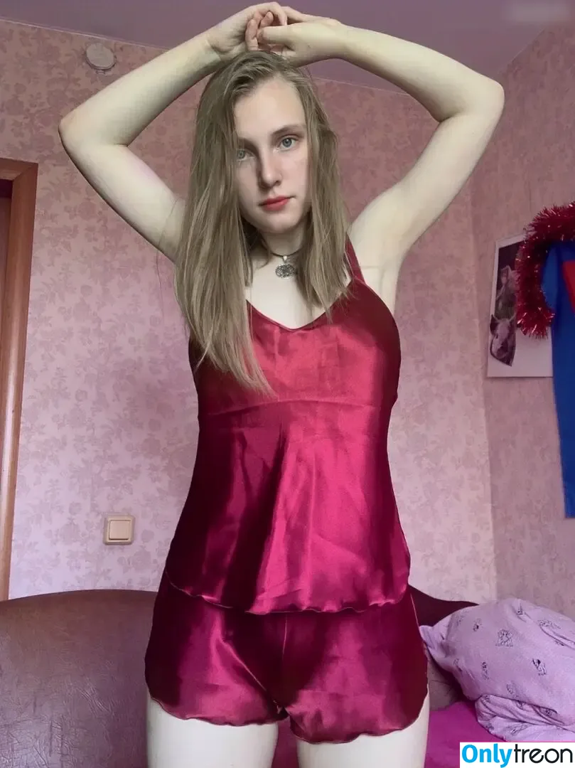 Aprikosin nude photo #0188 (aprikosin3 / valerycat)