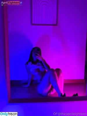 April Eighteen / theaprileighteen / therealapril18 nude photo #2154