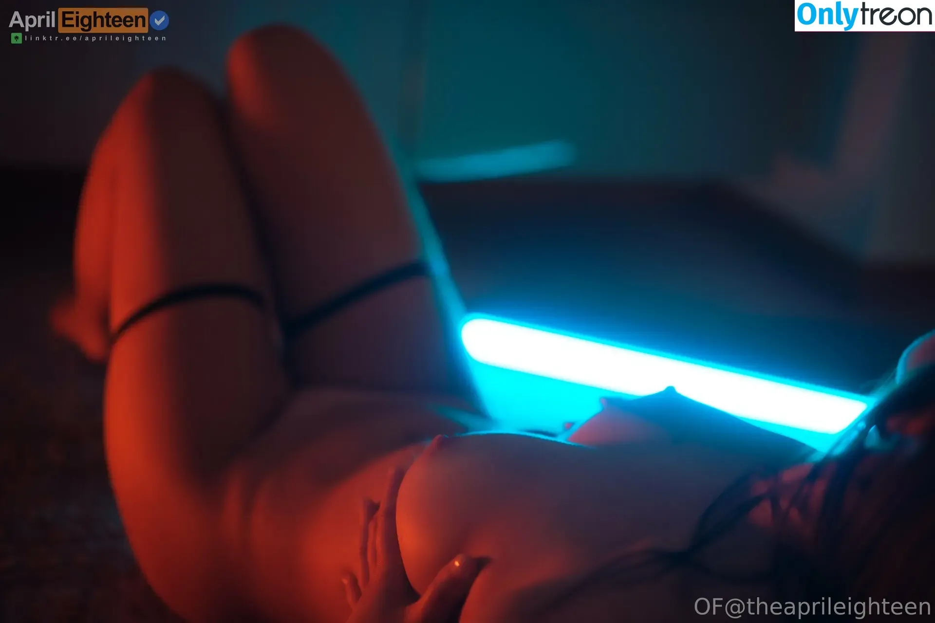 April Eighteen nude photo #2428 (theaprileighteen / therealapril18)