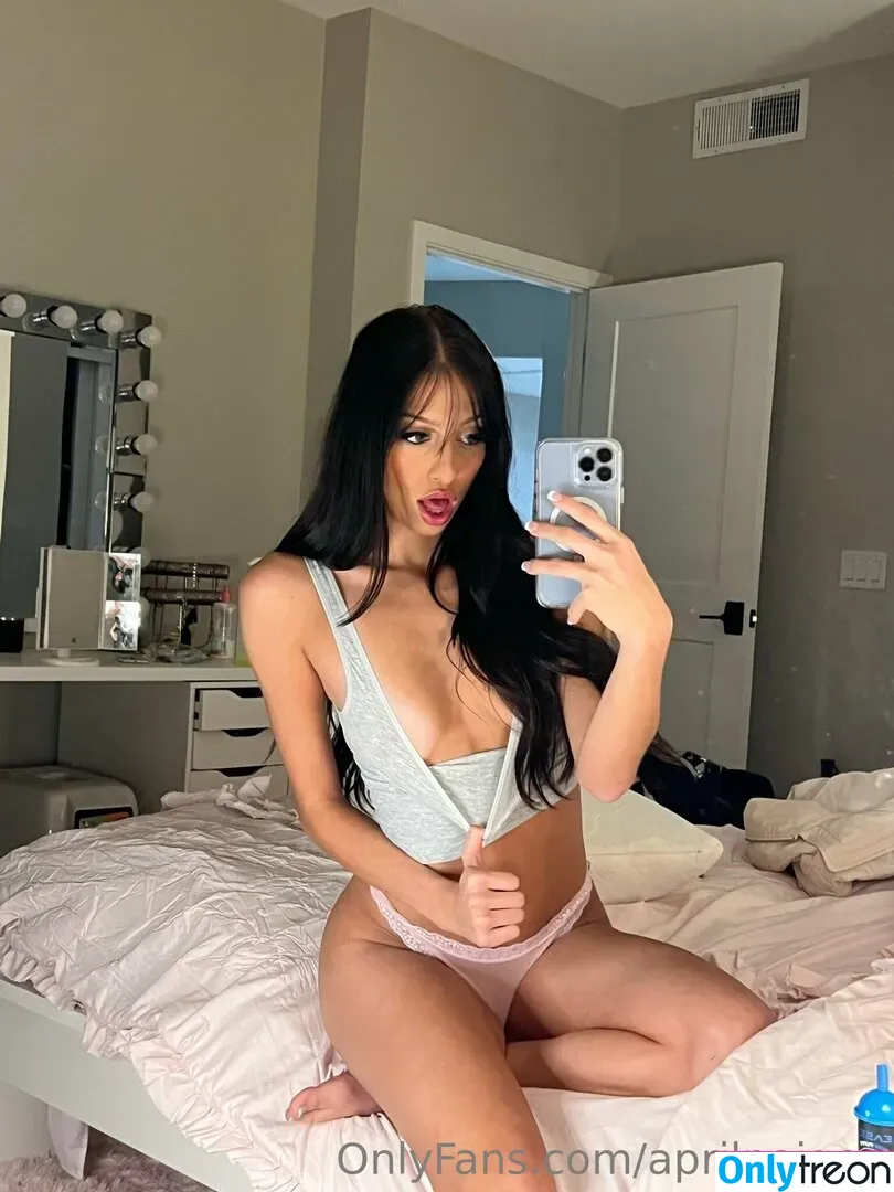aprilpaigee nude photo #0055 (aprilpaigee)