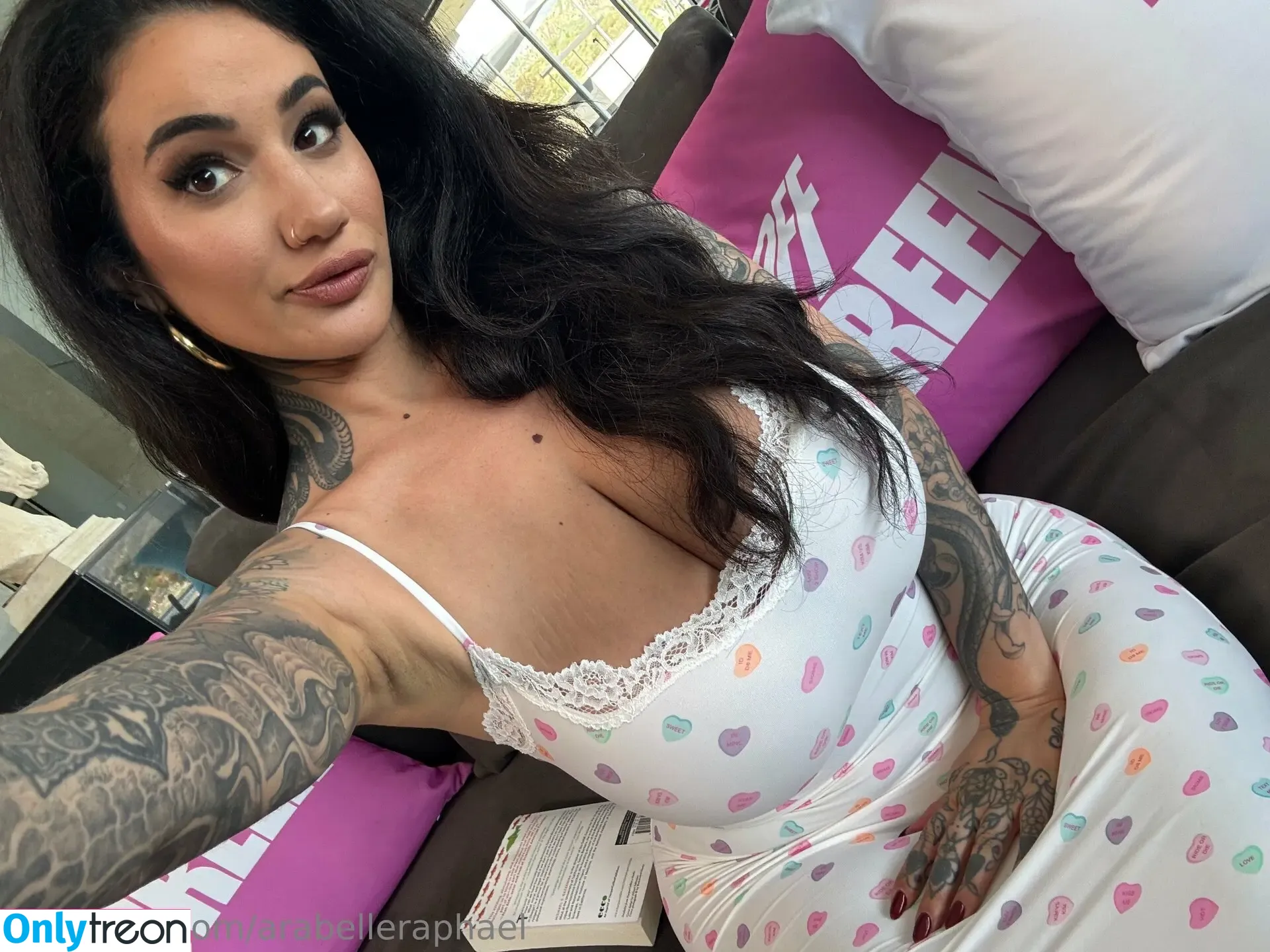 arabelleraphael nude photo #0104 (arabelleraphael)