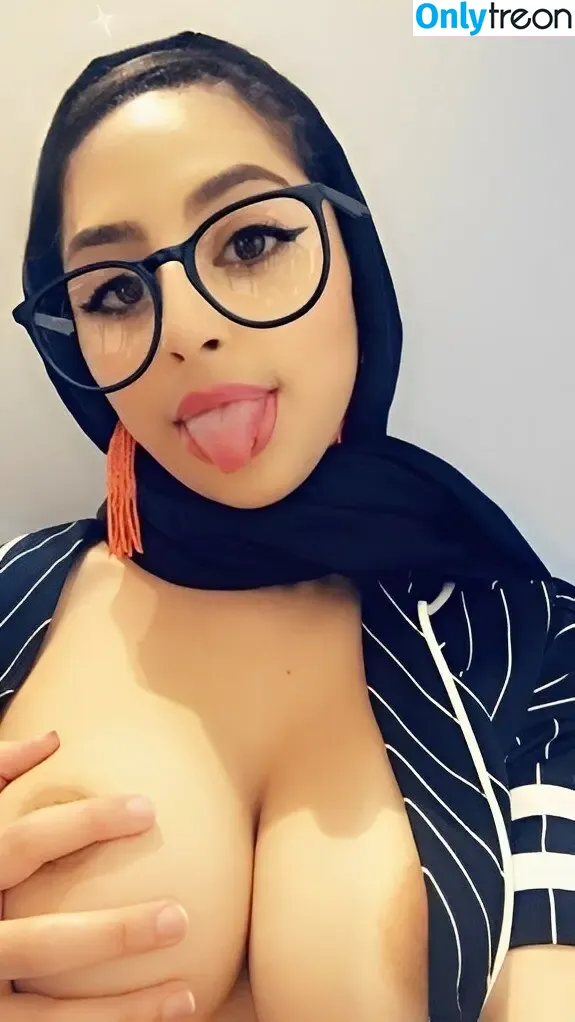 Arabteen nude photo #0011 (Bella Jameel / arabteenn / bellajameel)