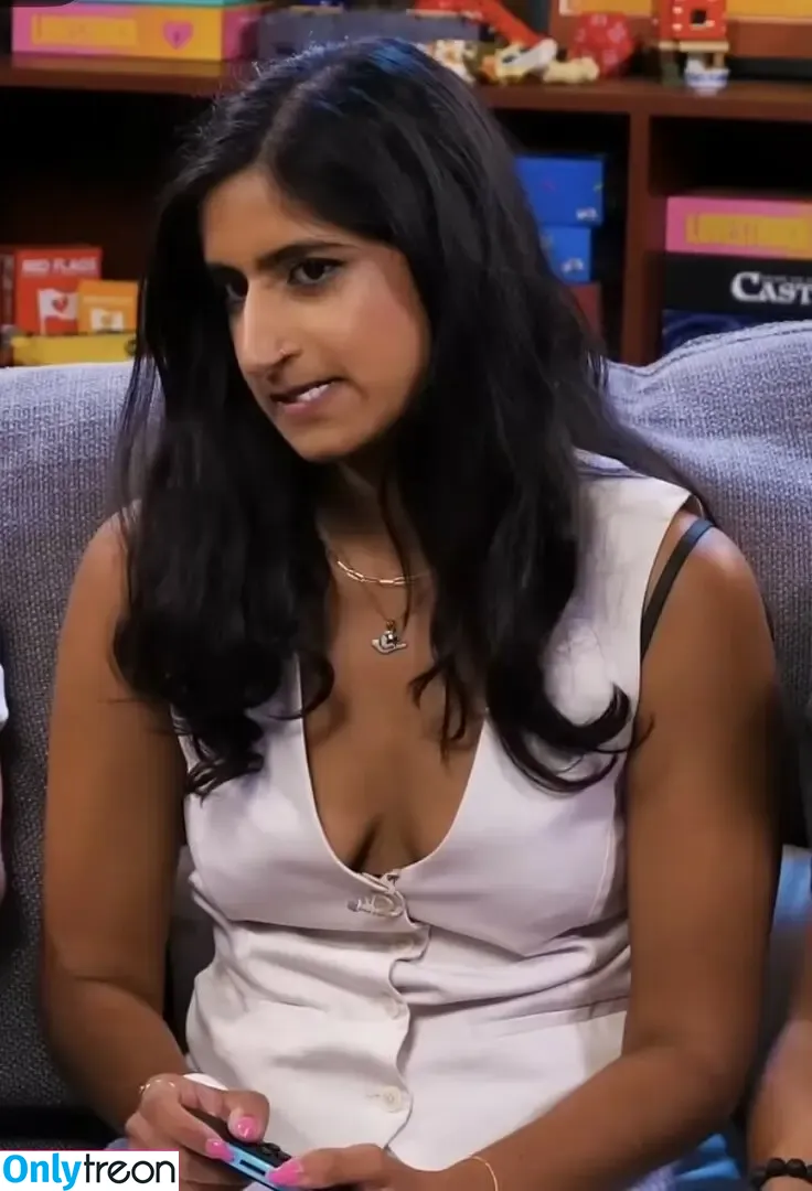 Arasha Lalani nude photo #0145 (arashalalani / arashalalani_)