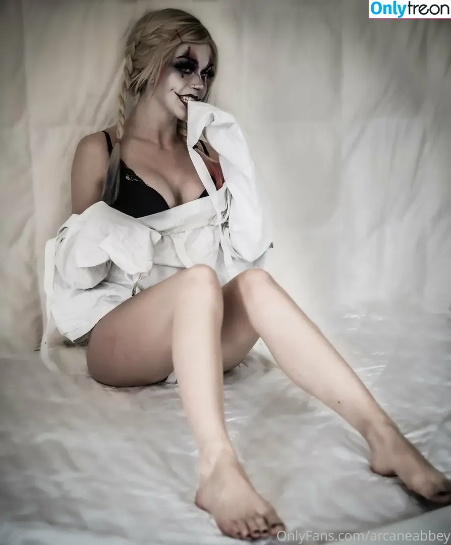 arcaneabbey nude photo #0036 (arcaneabbey)