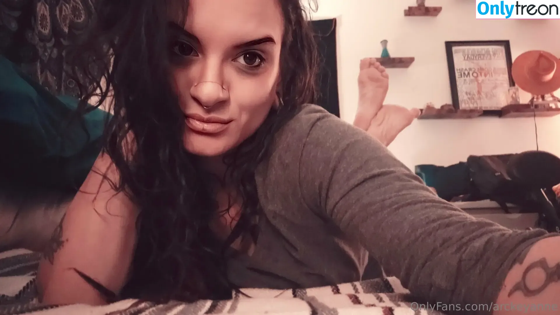 arckeyanne nude photo #0121 (arceanne)