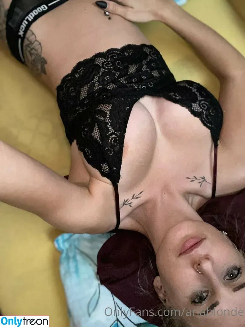 ariablonde nude photo #0054 (ariablonde)