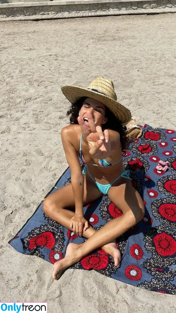 Ariadna Hafez nude photo #0022 (ariadna_hafez)