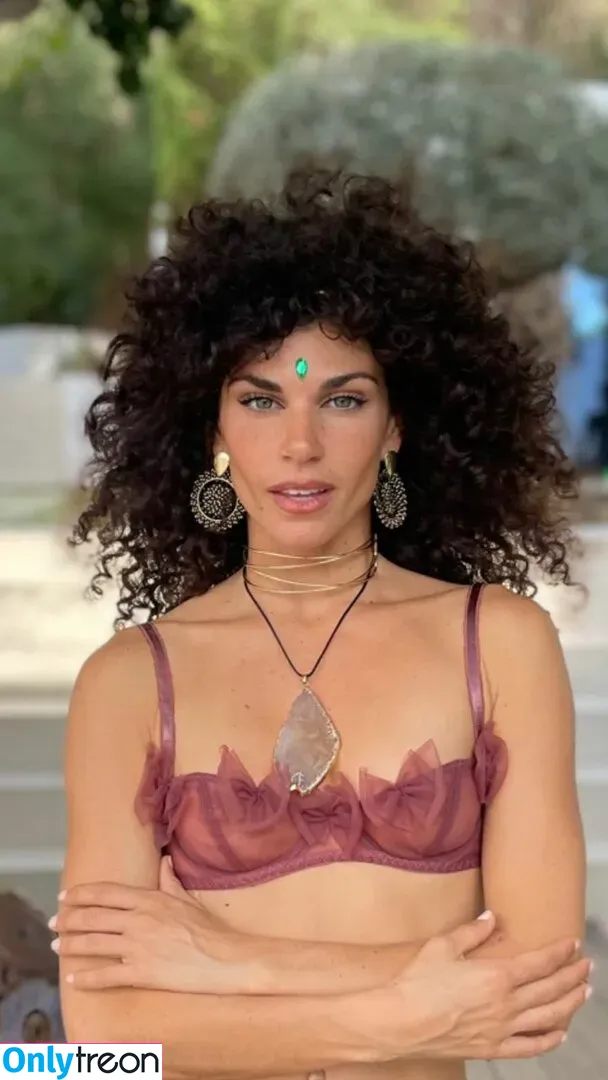 Ariadna Hafez nude photo #0055 (ariadna_hafez)