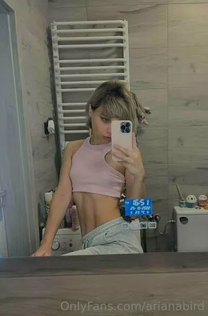 arianabird / birdmoves nude photo #0011