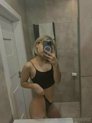 arianabird / birdmoves nude photo #0019