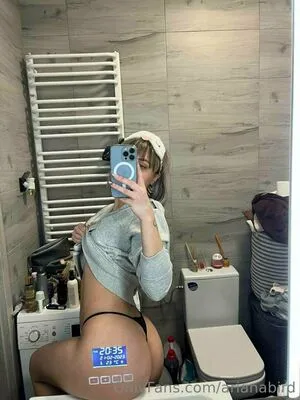 arianabird / birdmoves nude photo #0027