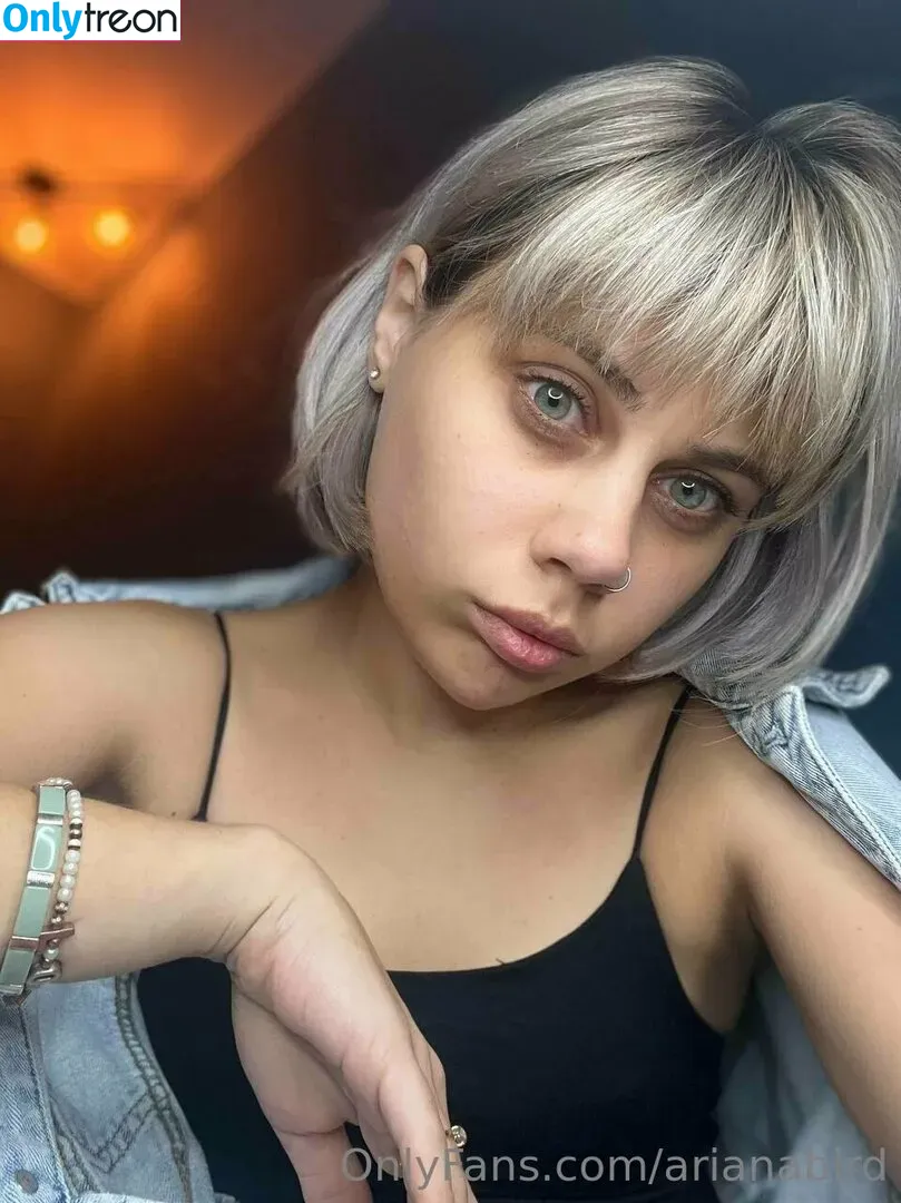 arianabird nude photo #0029 (birdmoves)