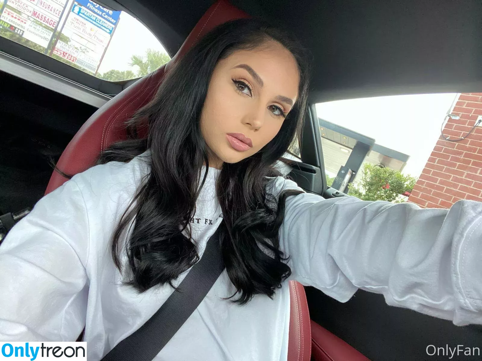 arianamarie nude photo #0145 (msarianamarie)