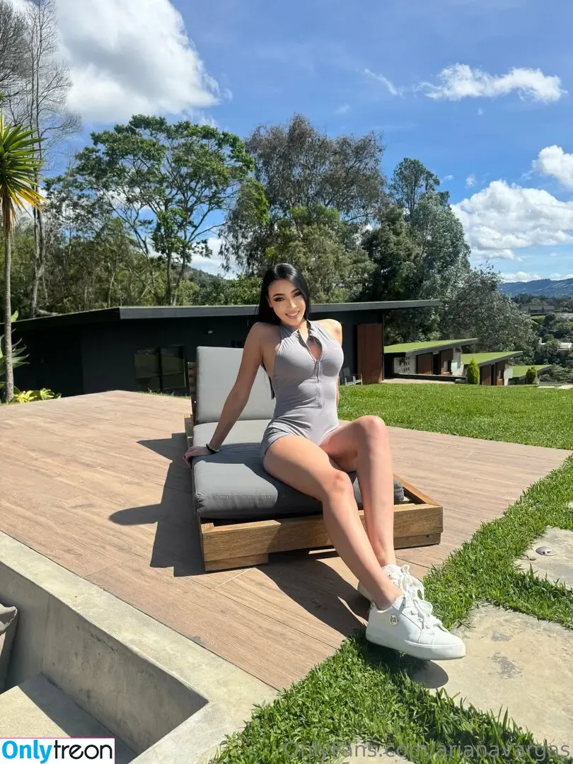 arianavargas nude photo #0215 (arianavargas)