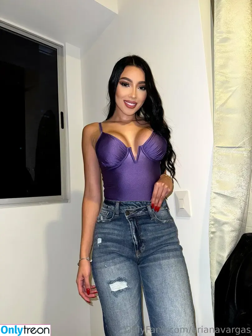 arianavargas nude photo #0219 (arianavargas)