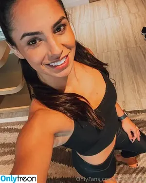 Ariane Lipski / arianelipski nude photo #0010