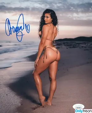 Arianna Grace / ariana.grace / ariannagrace_wwe / ariannagracewwe / bianca carelli nude photo #0182
