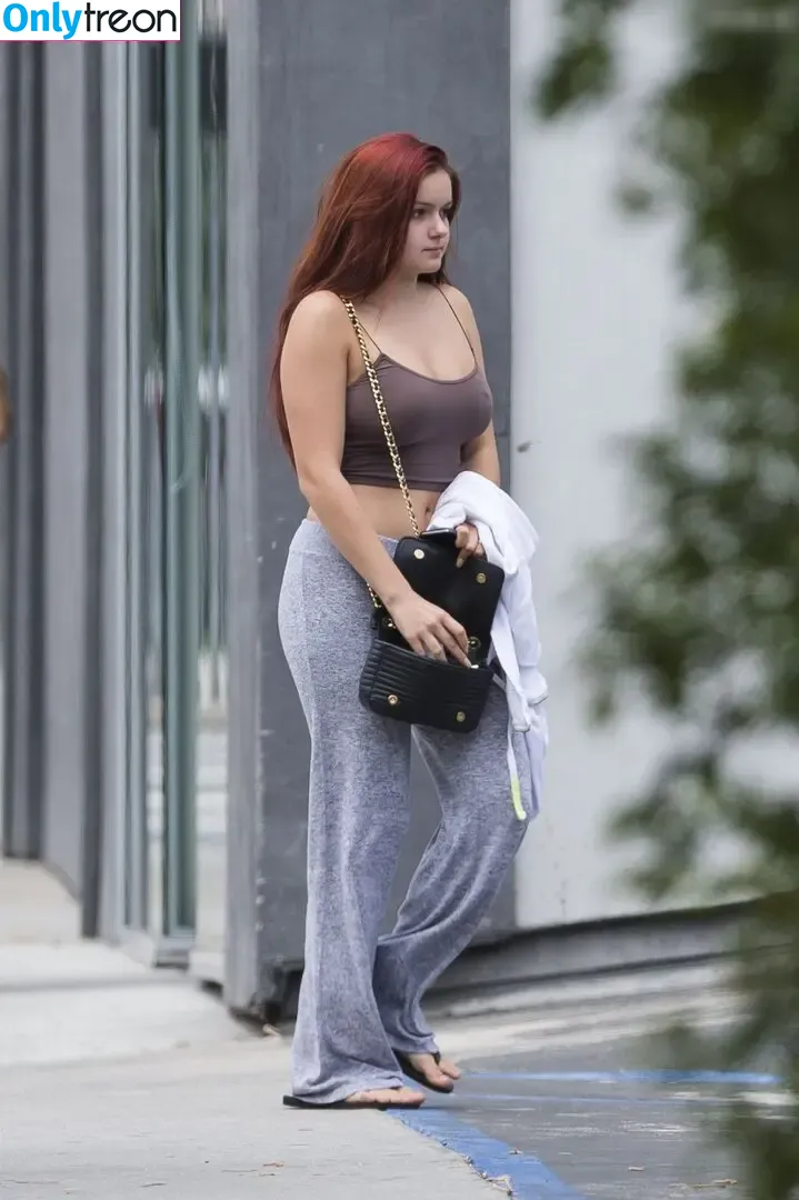 Ariel Winter nude photo #2152 (arielwinter)