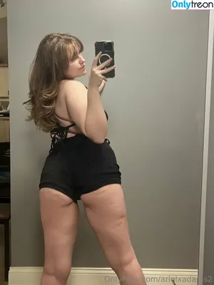 arielxadams2 / arielxadams nude photo #0032