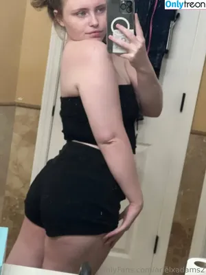 arielxadams2 / arielxadams nude photo #0043