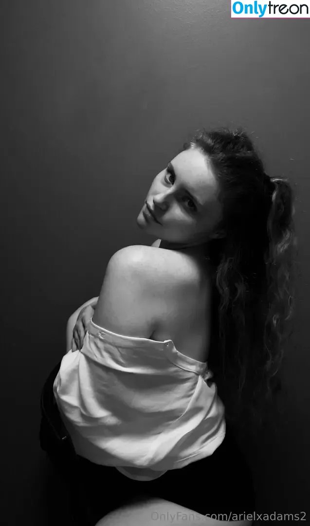 arielxadams2 nude photo #0001 (arielxadams)