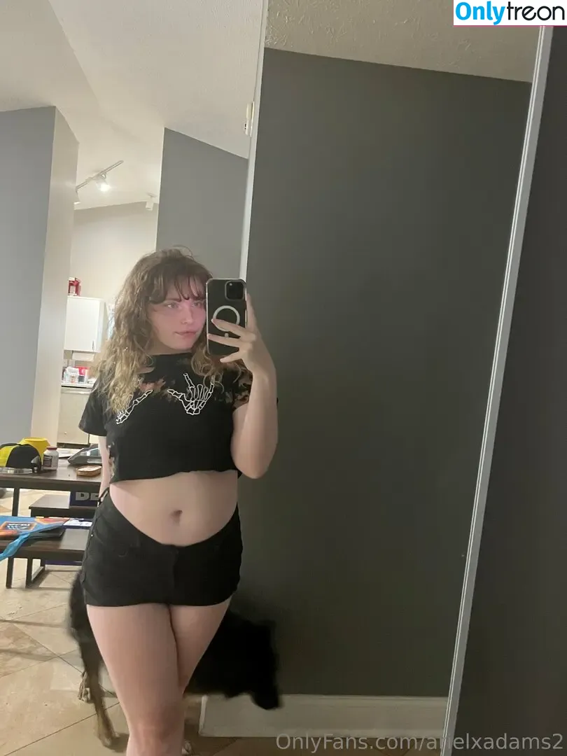 arielxadams2 nude photo #0002 (arielxadams)