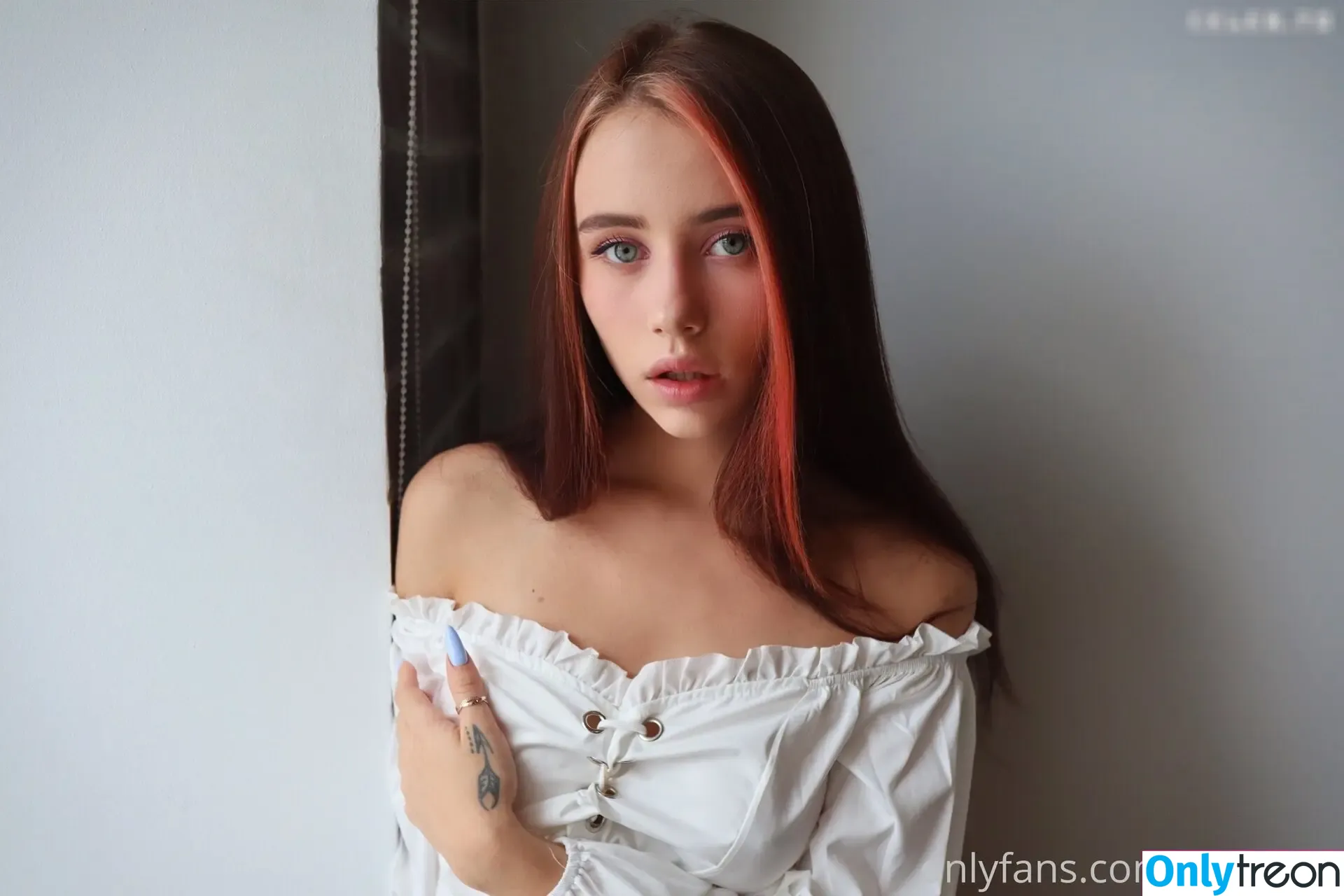 Arilaviee nude photo #0393 (ariel / arilavieeback)