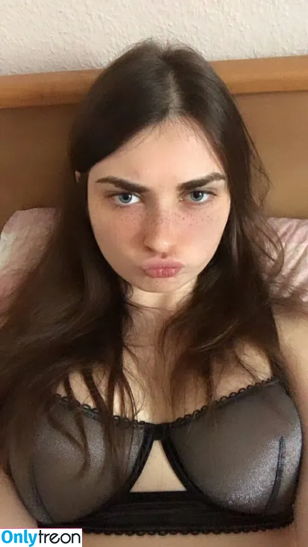 Arina Berdnikova nude photo #0156 (Ahrinyan / nyasharisha)