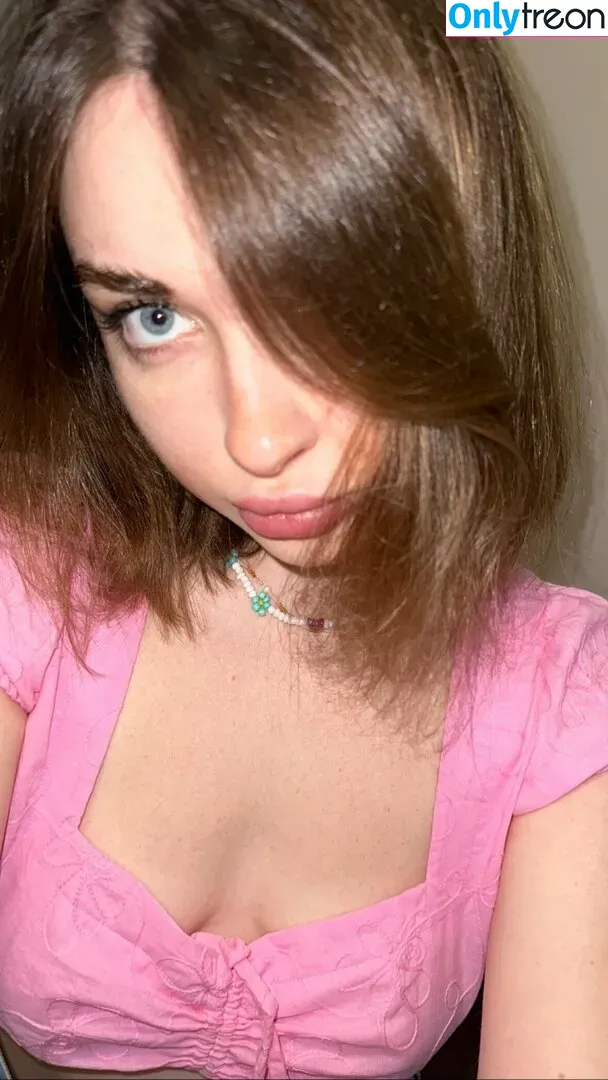 Arina Berdnikova nude photo #0303 (Ahrinyan / nyasharisha)