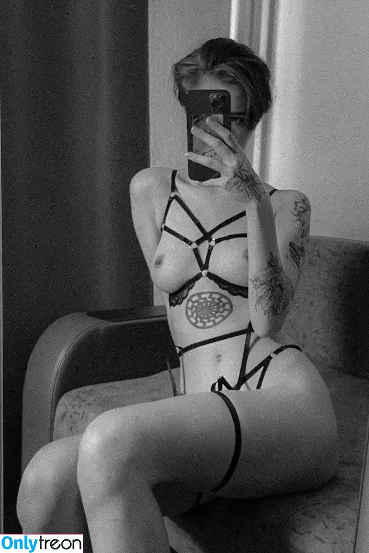 arina_gp nude photo #0234 (arina_gp)