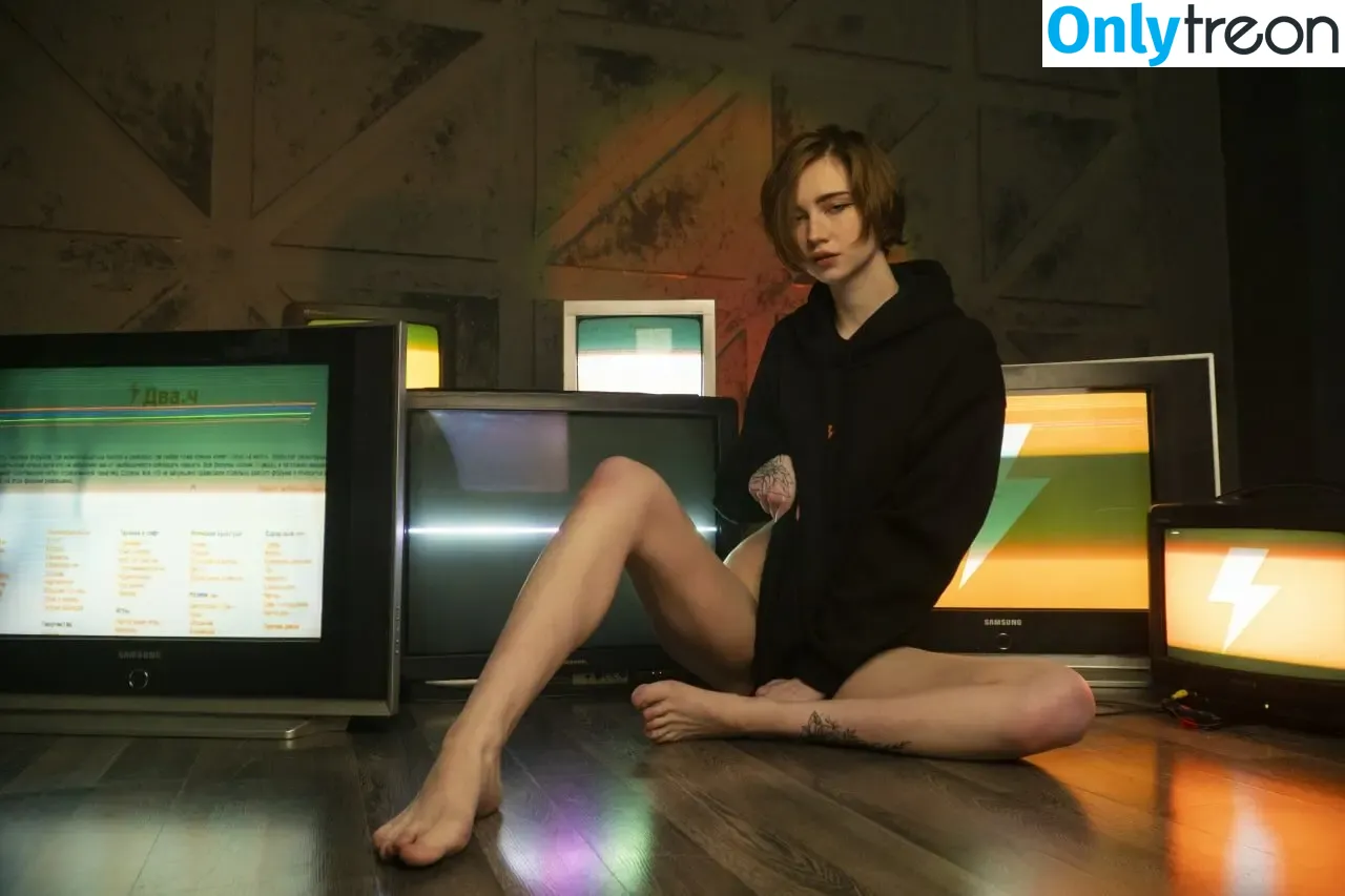 arina_gp nude photo #0300 (arina_gp)