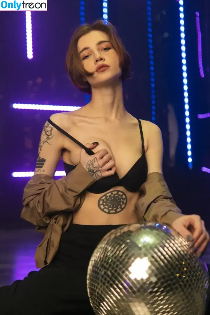 arina_gp nude photo #0343 (arina_gp)