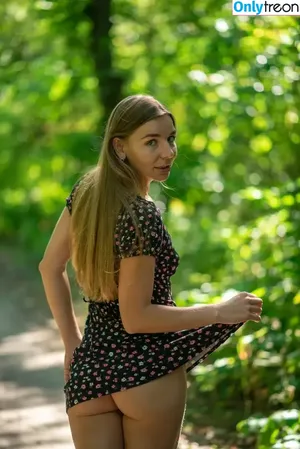 Arina Shy / arina_shy_backup / arina_shyvip nude photo #0007